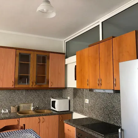 Elko Appartamento Sarandë
